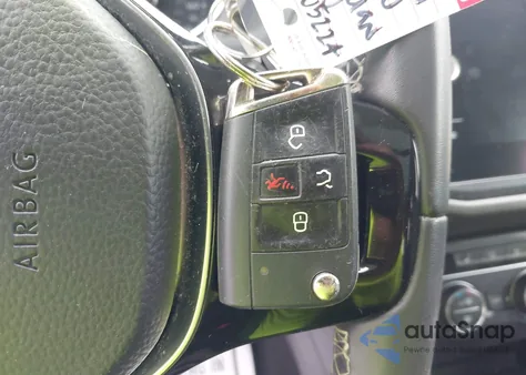 2021 Volkswagen Tiguan Se/Se R-Line Black/Sel z USA, uszkodzony, nr VIN 3VV2B7AX7MM005224